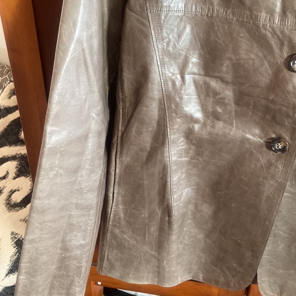 Leather jacket - Picture 4 of 5